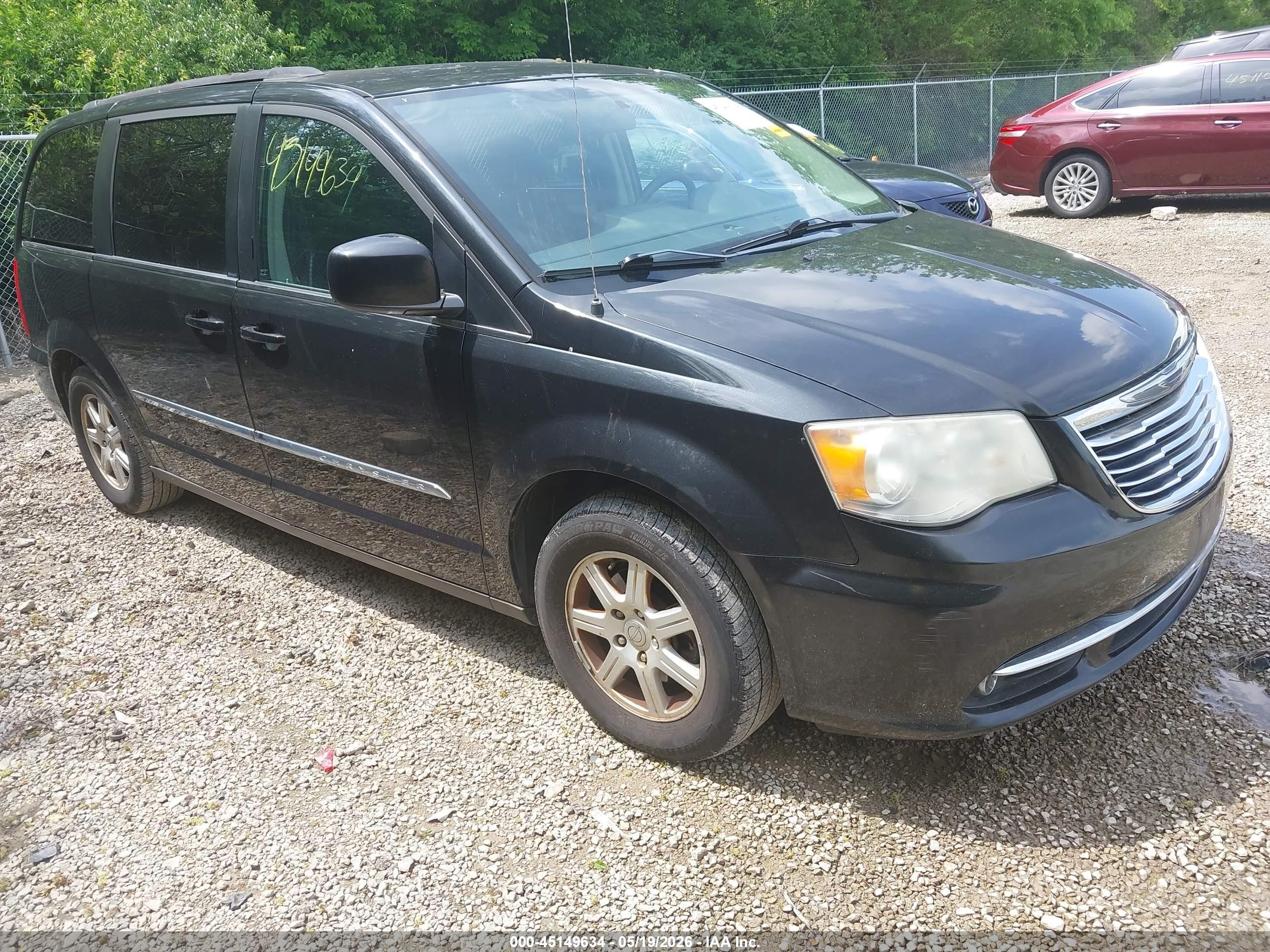 2011 Chrysler Town & Country Touring Black vin: 2A4RR5DG1BR607223