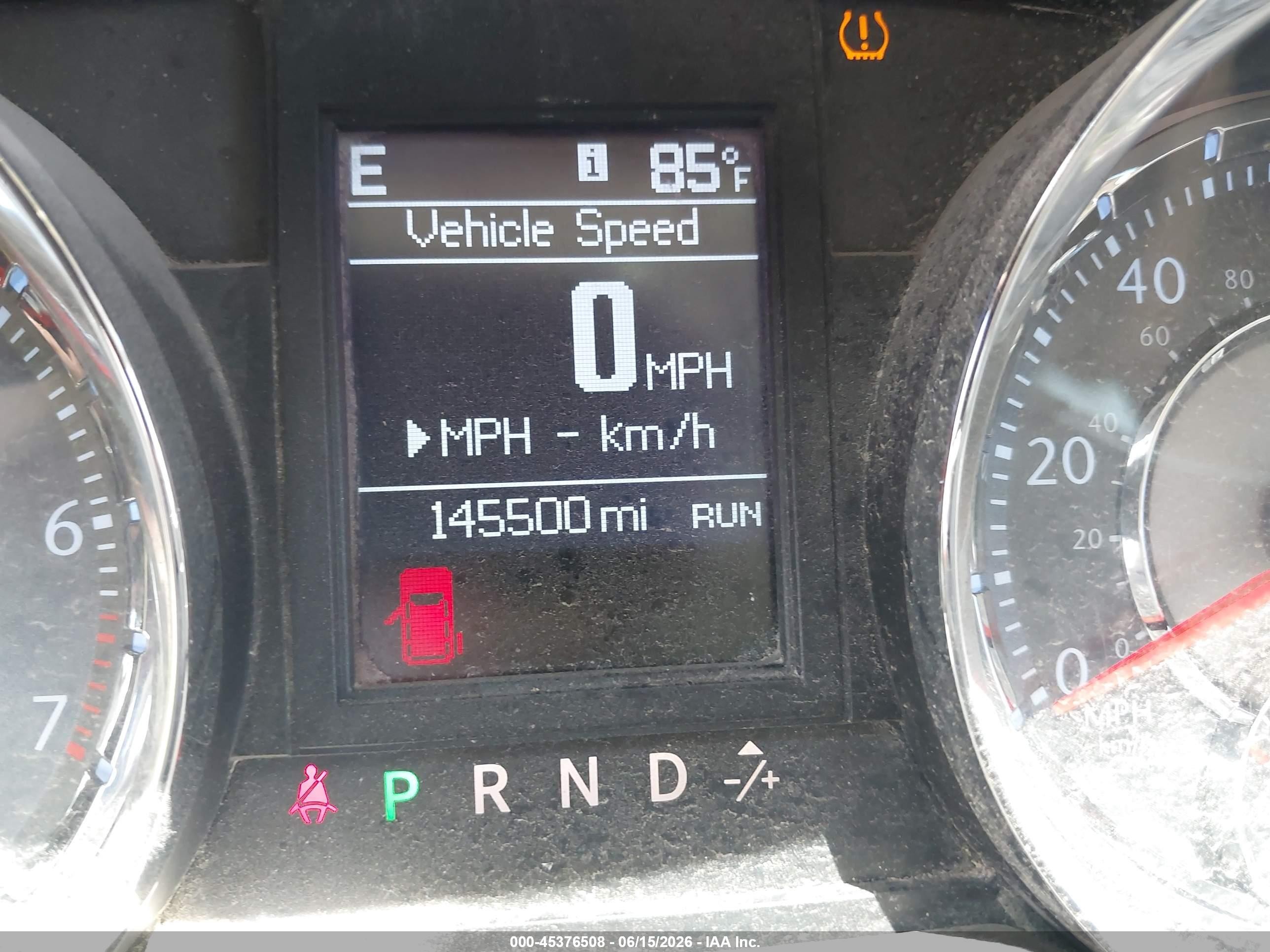 2011 Chrysler Town & Country Touring Gold vin: 2A4RR5DG1BR798772