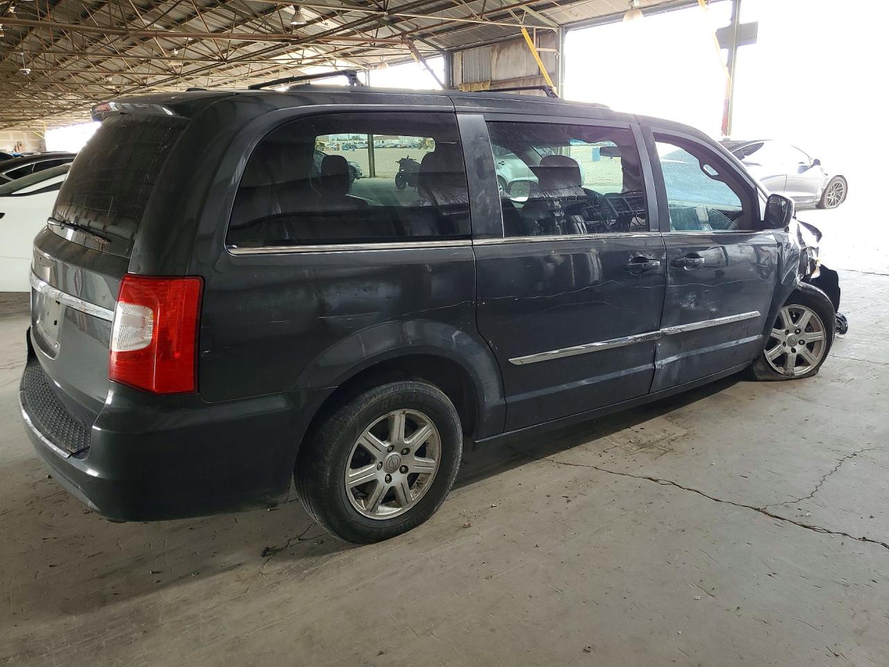 2011 Chrysler Town & Country Touring Black vin: 2A4RR5DG2BR715852
