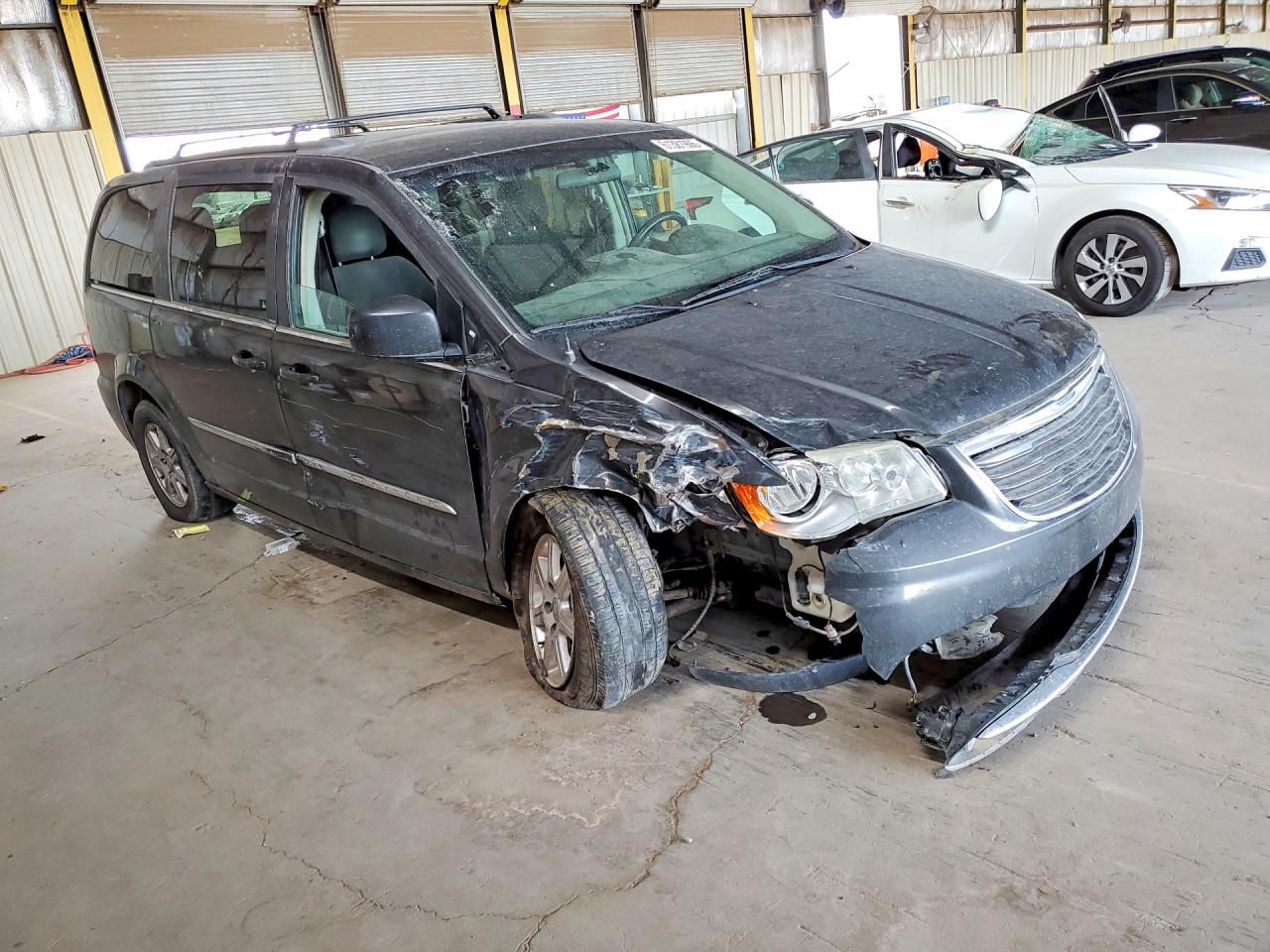 2011 Chrysler Town & Country Touring Black vin: 2A4RR5DG2BR715852