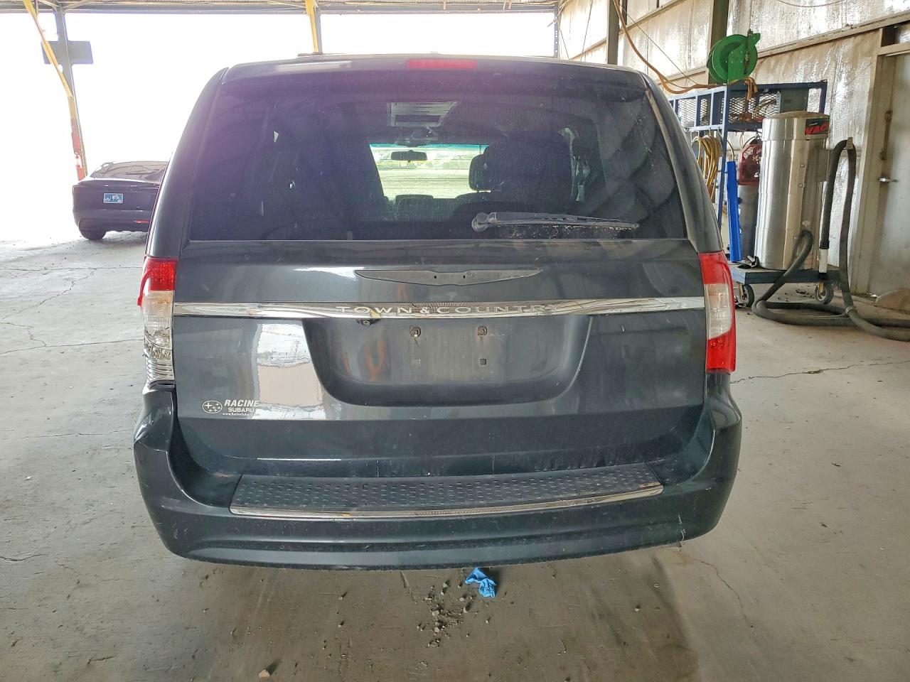 2011 Chrysler Town & Country Touring Black vin: 2A4RR5DG2BR715852