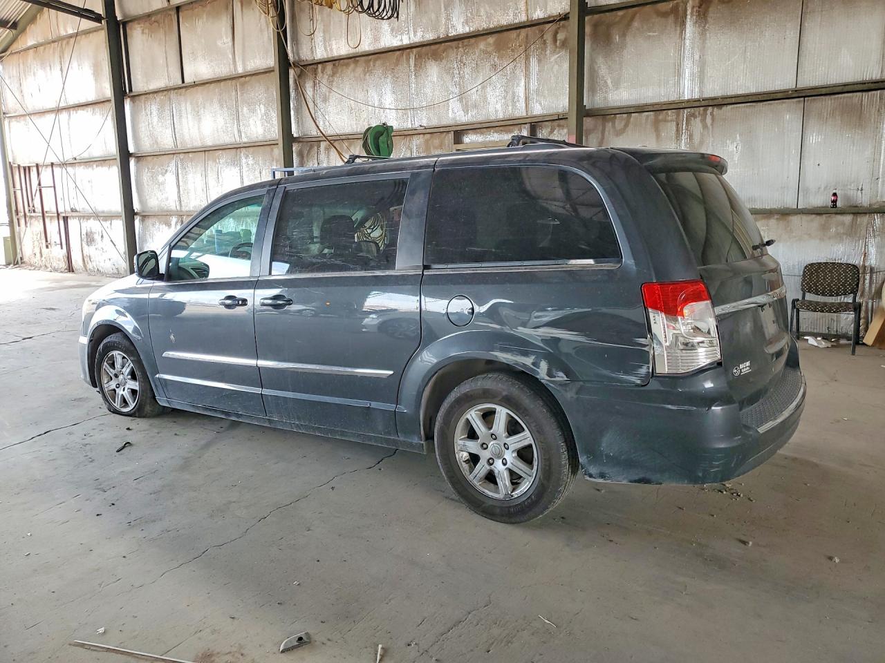 2011 Chrysler Town & Country Touring Black vin: 2A4RR5DG2BR715852