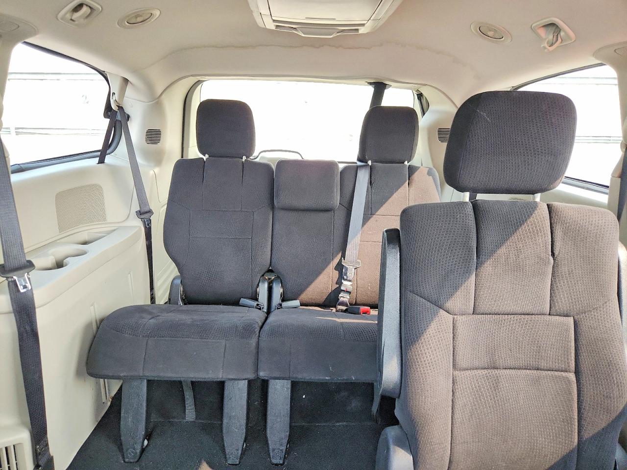 2011 Chrysler Town & Country Touring Charcoal vin: 2A4RR5DG2BR735079