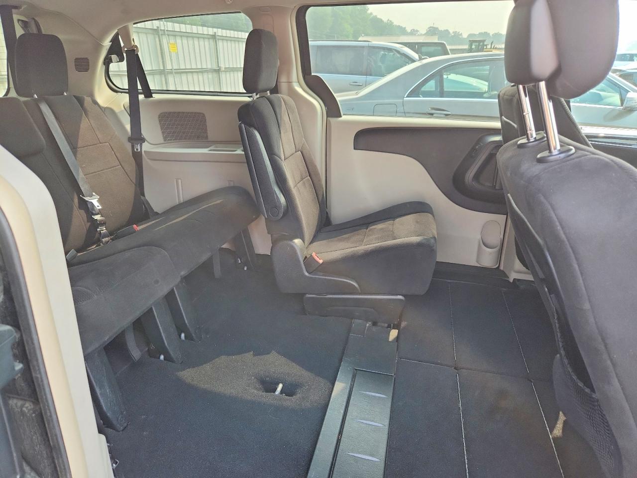 2011 Chrysler Town & Country Touring Charcoal vin: 2A4RR5DG2BR735079