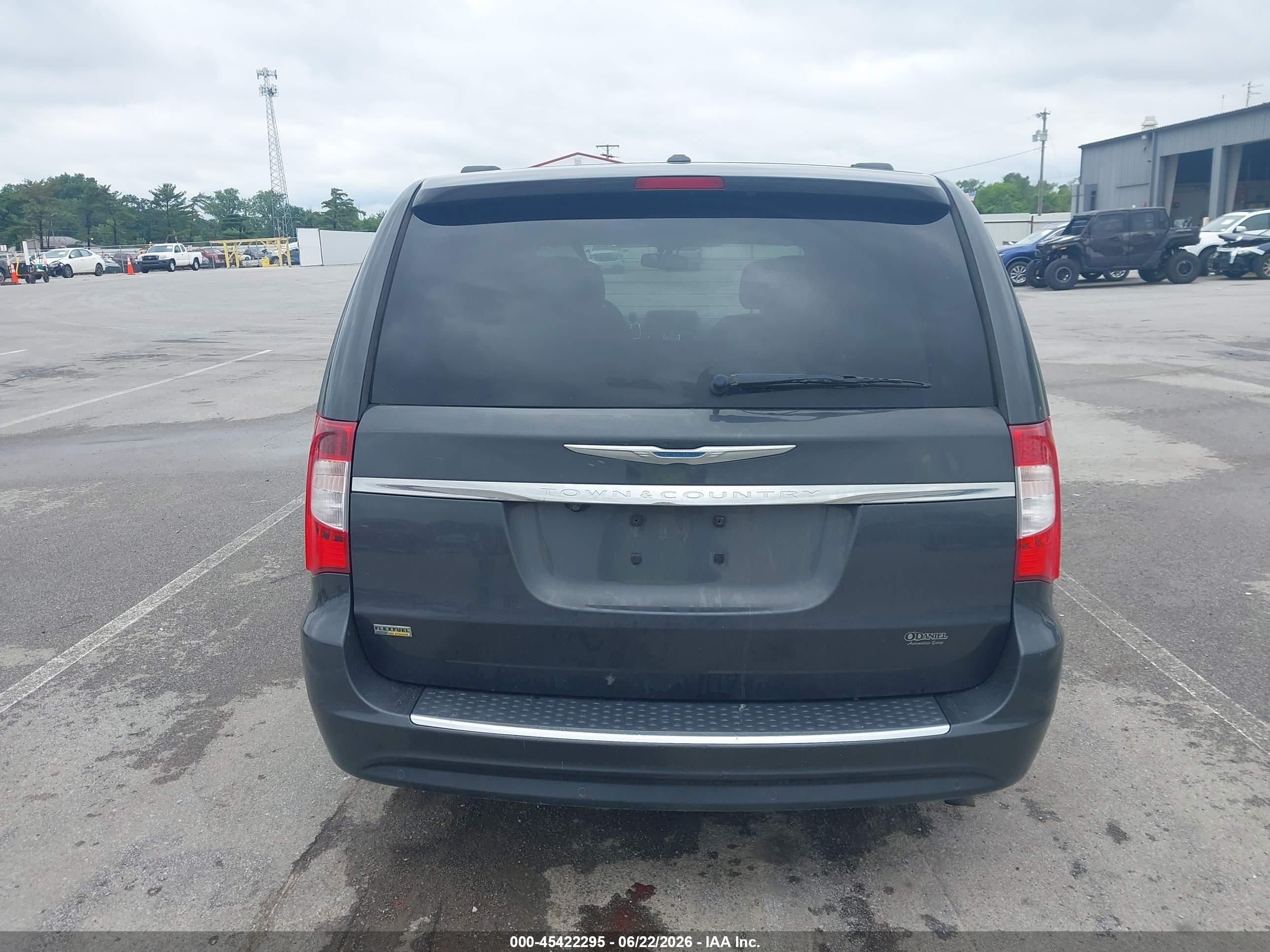 2011 Chrysler Town & Country Touring Gray vin: 2A4RR5DG3BR720171