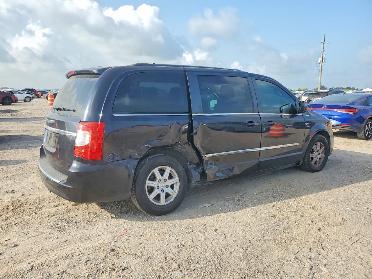 2011 Chrysler Town & Country Touring Черный vin: 2A4RR5DG4BR604798
