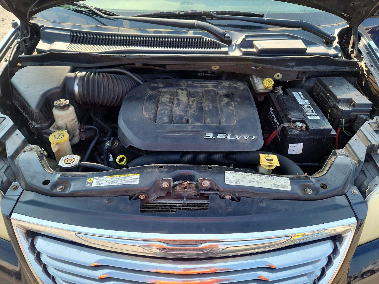 2011 Chrysler Town & Country Touring Blue vin: 2A4RR5DG4BR655802
