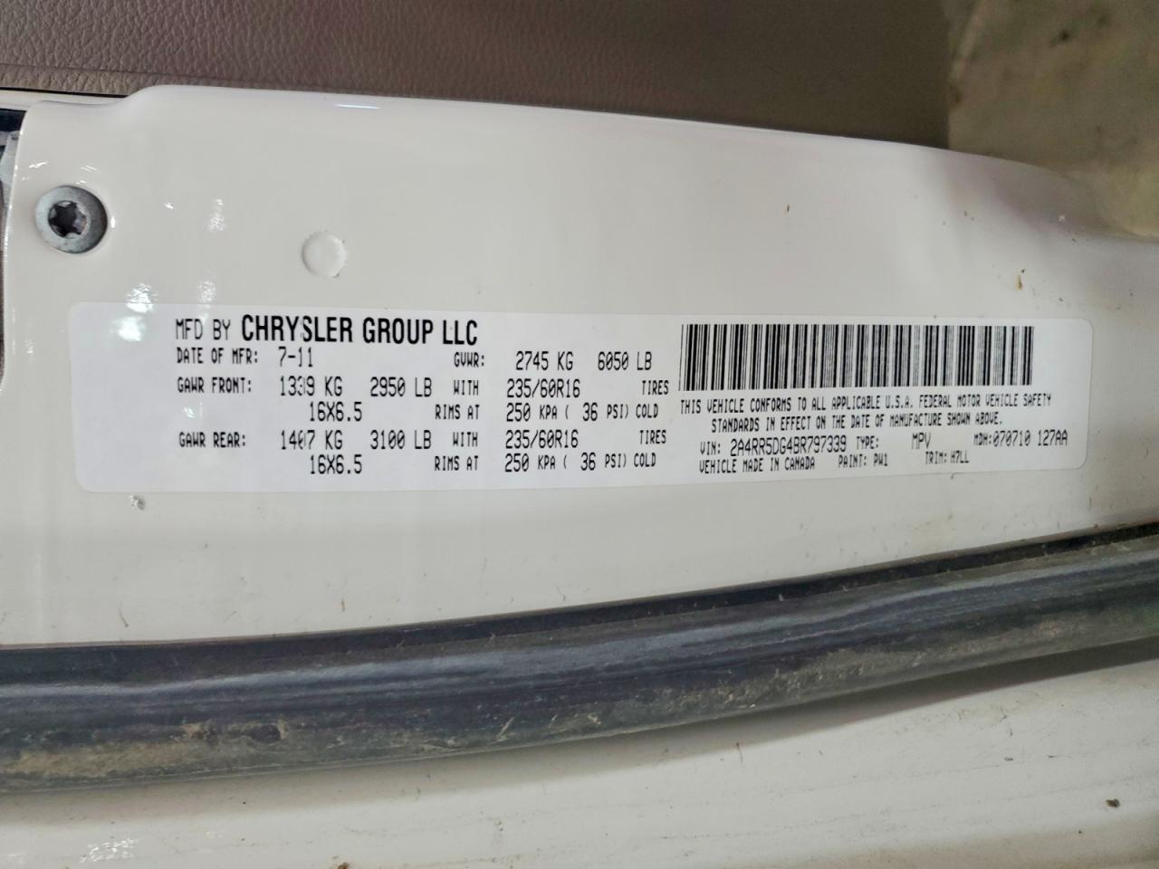 2011 Chrysler Town&count White vin: 2A4RR5DG4BR797339