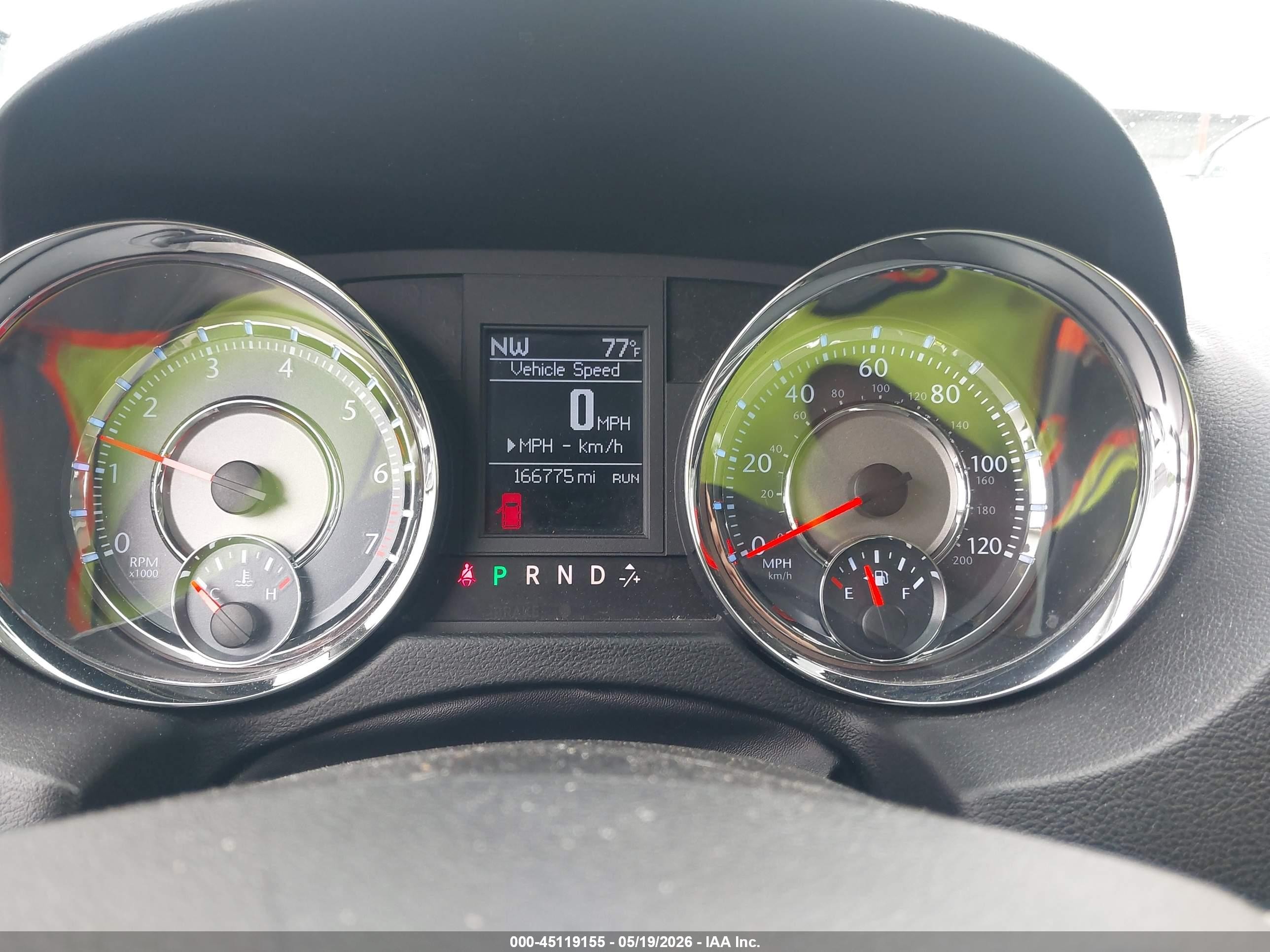 2011 Chrysler Town & Country Touring White vin: 2A4RR5DG5BR623599