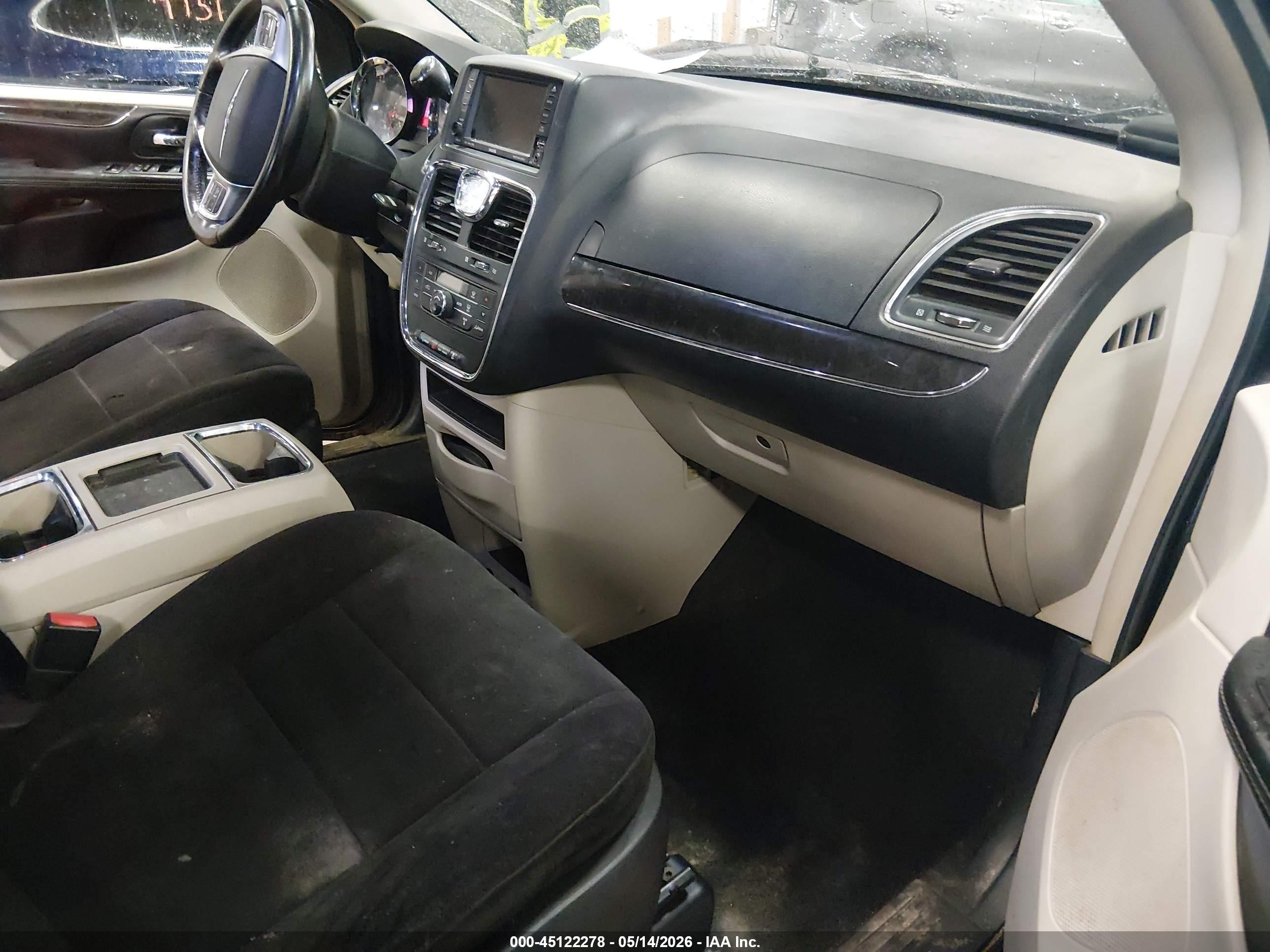 2011 Chrysler Town & Country Touring Black vin: 2A4RR5DG5BR681681
