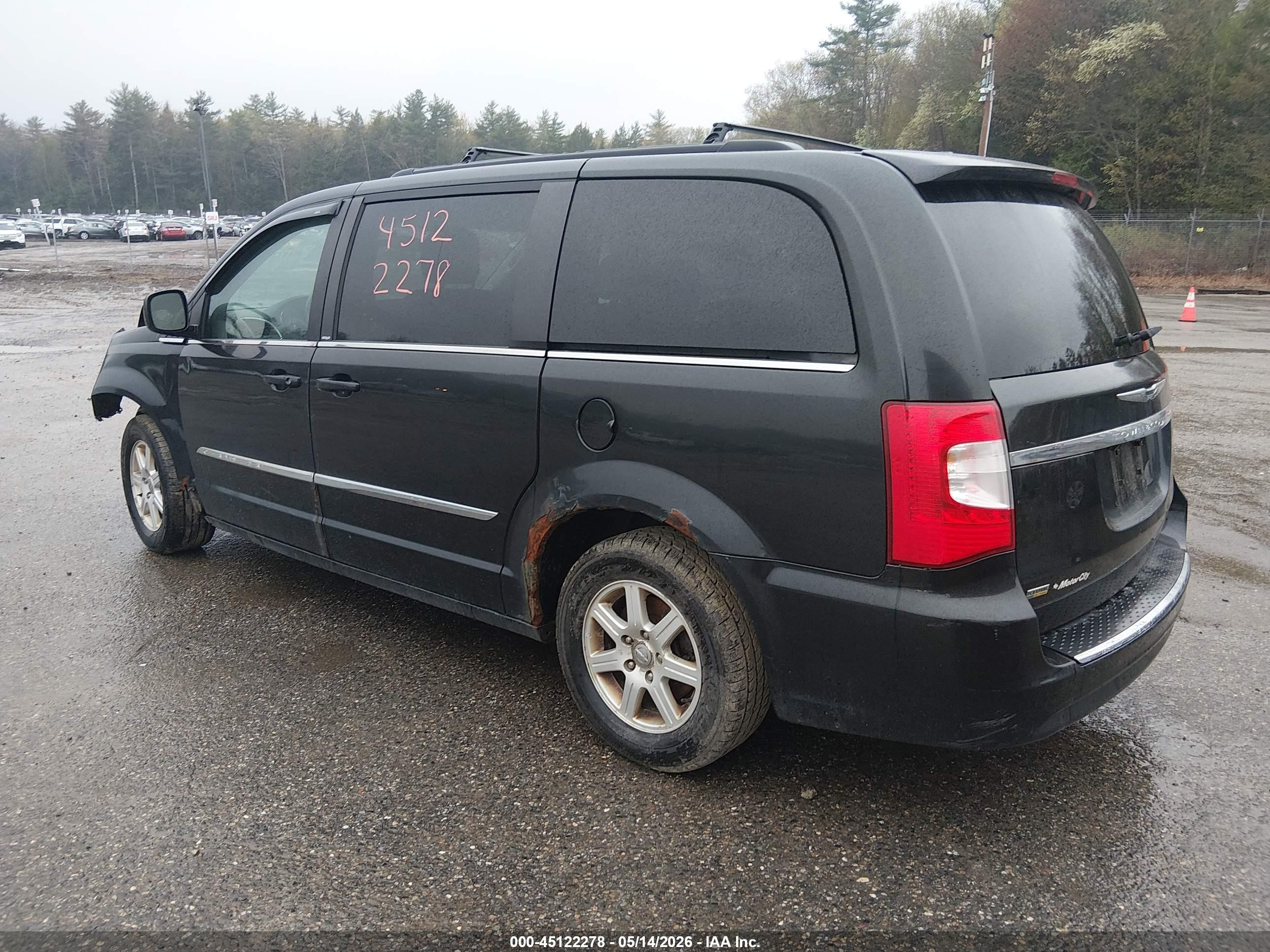 2011 Chrysler Town & Country Touring Black vin: 2A4RR5DG5BR681681