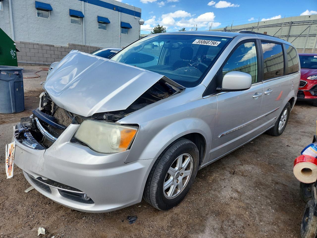 2011 Chrysler Town & Country Touring Silver vin: 2A4RR5DG5BR708510