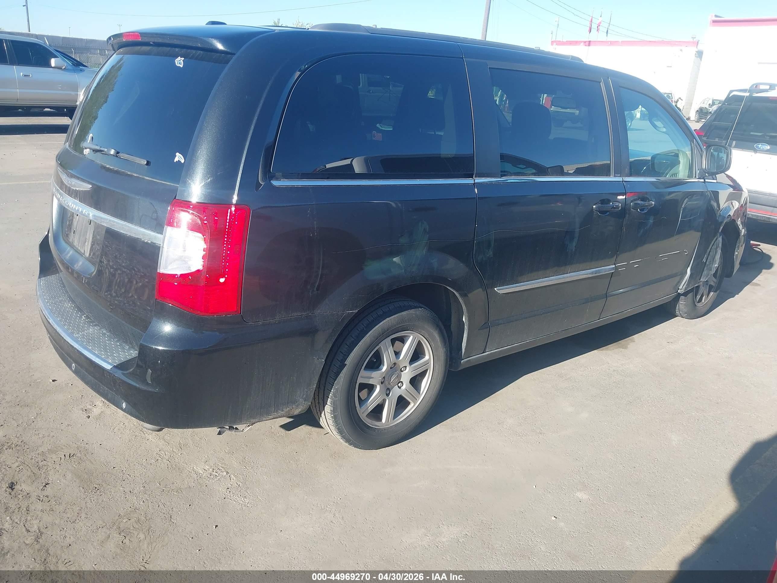 2011 Chrysler Town & Country Touring Black vin: 2A4RR5DG5BR723234