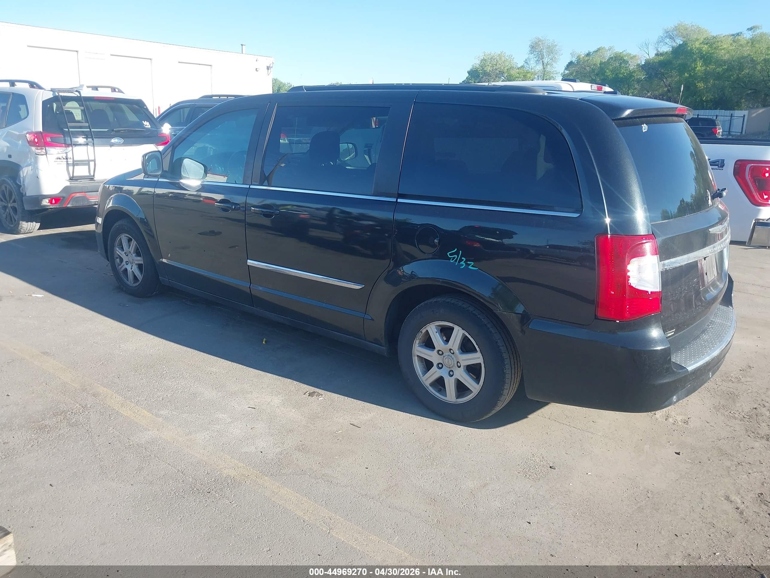2011 Chrysler Town & Country Touring Black vin: 2A4RR5DG5BR723234