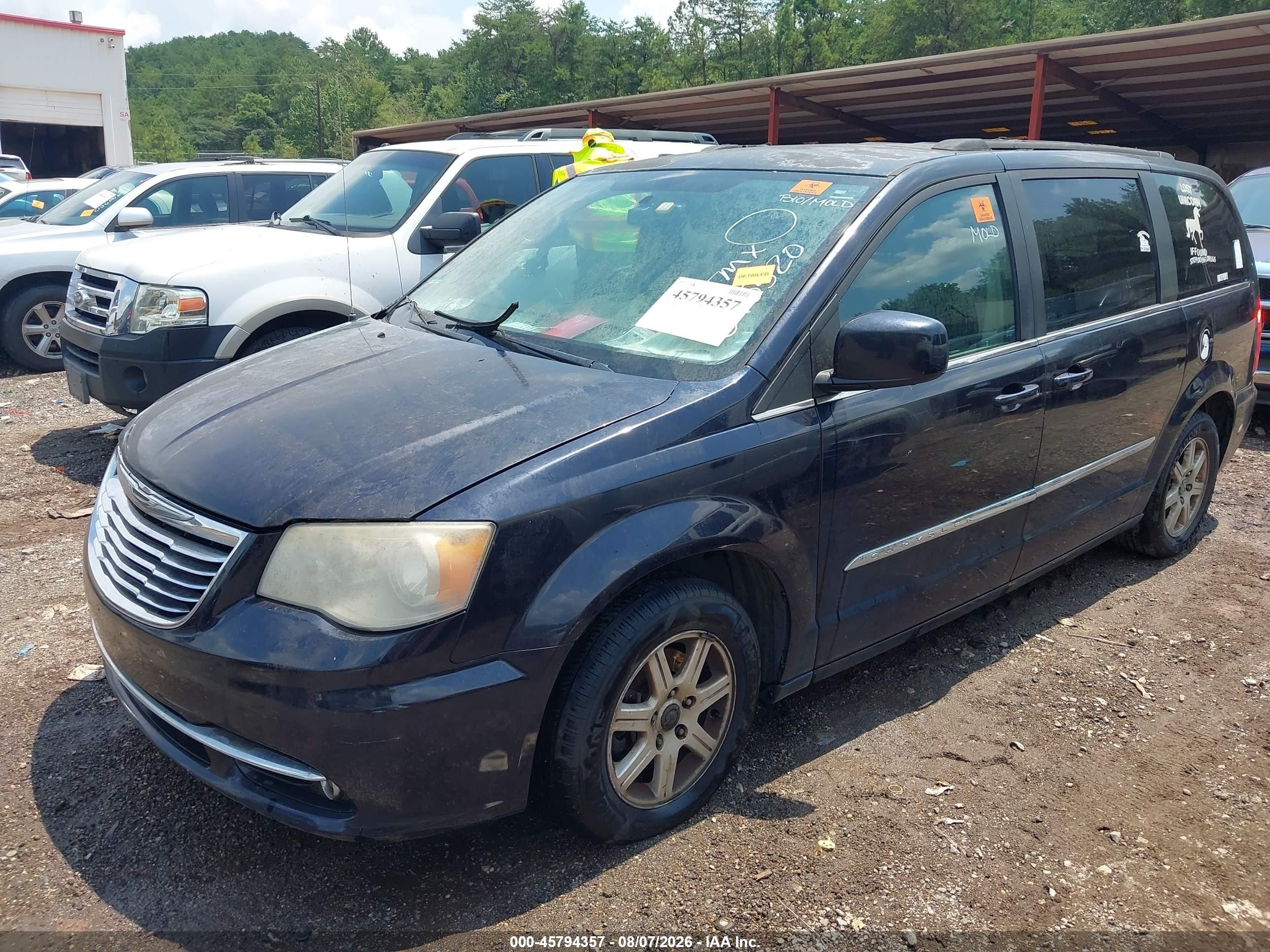 2011 Chrysler Town & Country Touring Navy vin: 2A4RR5DG6BR675520