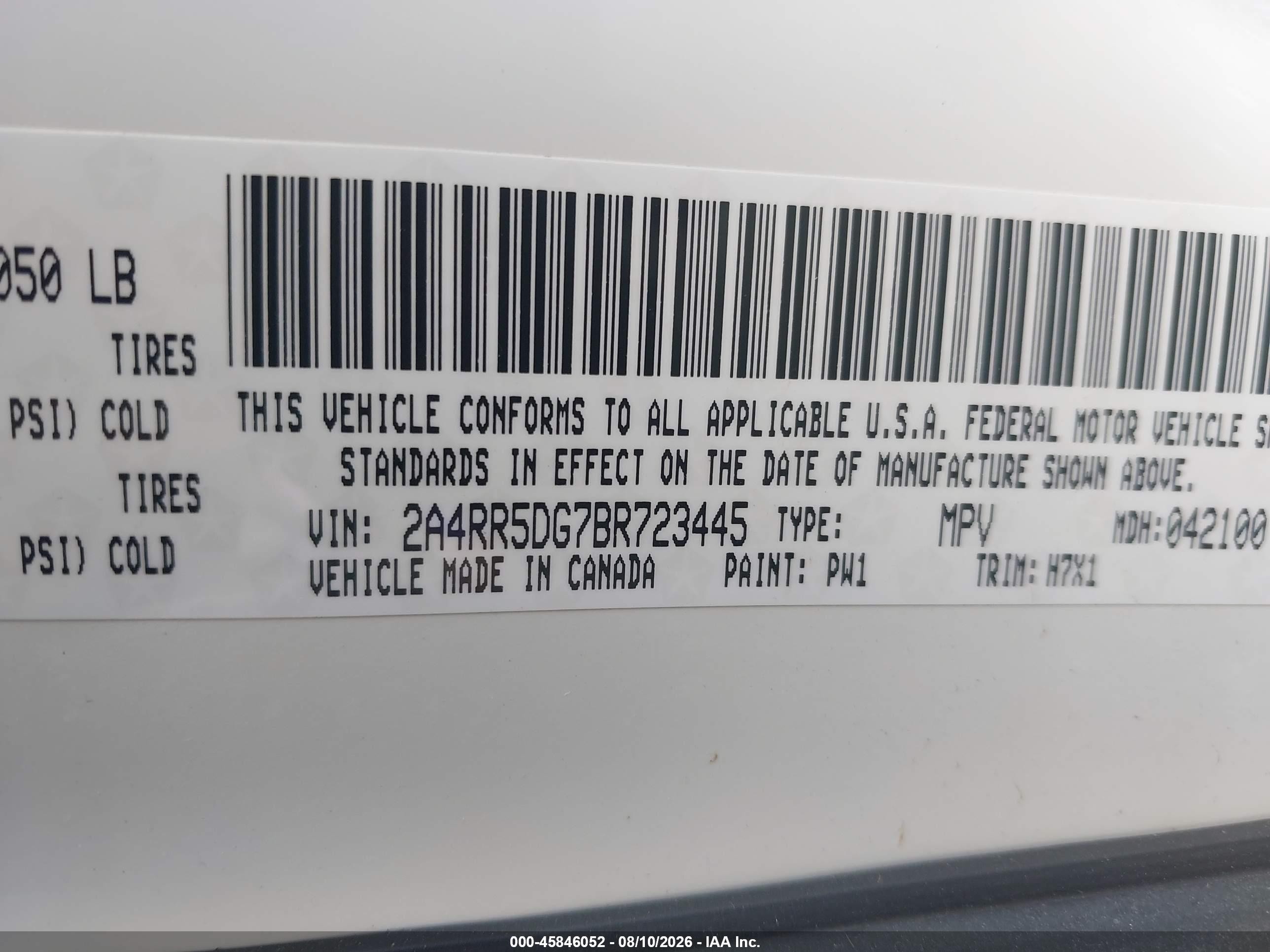 2011 Chrysler Town & Country Touring White vin: 2A4RR5DG7BR723445
