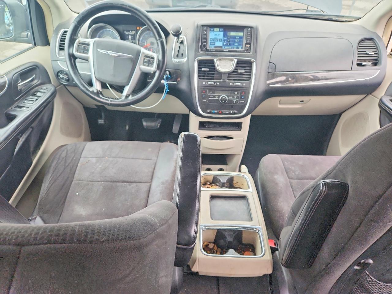 2011 Chrysler Town & Country Touring Gray vin: 2A4RR5DG7BR735451