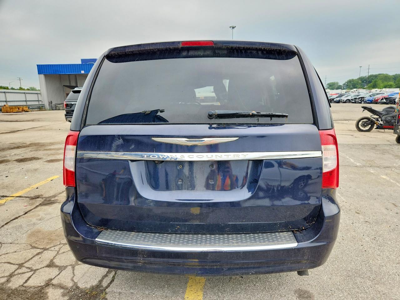 2011 Chrysler Town & Country Touring Blue vin: 2A4RR5DG8BR615318