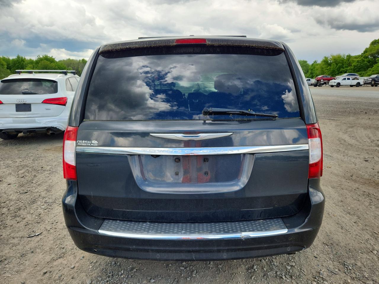 2011 Chrysler Town & Country Touring Charcoal vin: 2A4RR5DG8BR712051