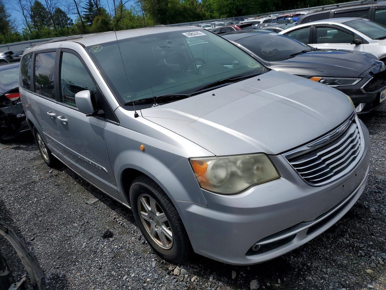 2011 Chrysler Town & Country Touring Silver vin: 2A4RR5DG8BR735538