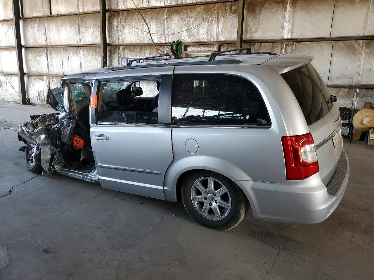 2011 Chrysler Town & Country Touring Silver vin: 2A4RR5DG9BR781797