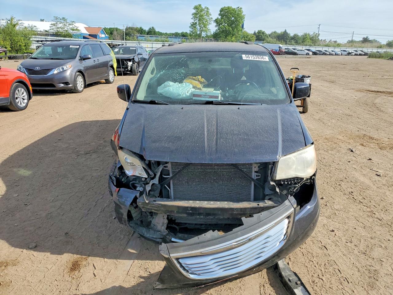 2011 Chrysler Town & Country Touring Blue vin: 2A4RR5DGXBR647235