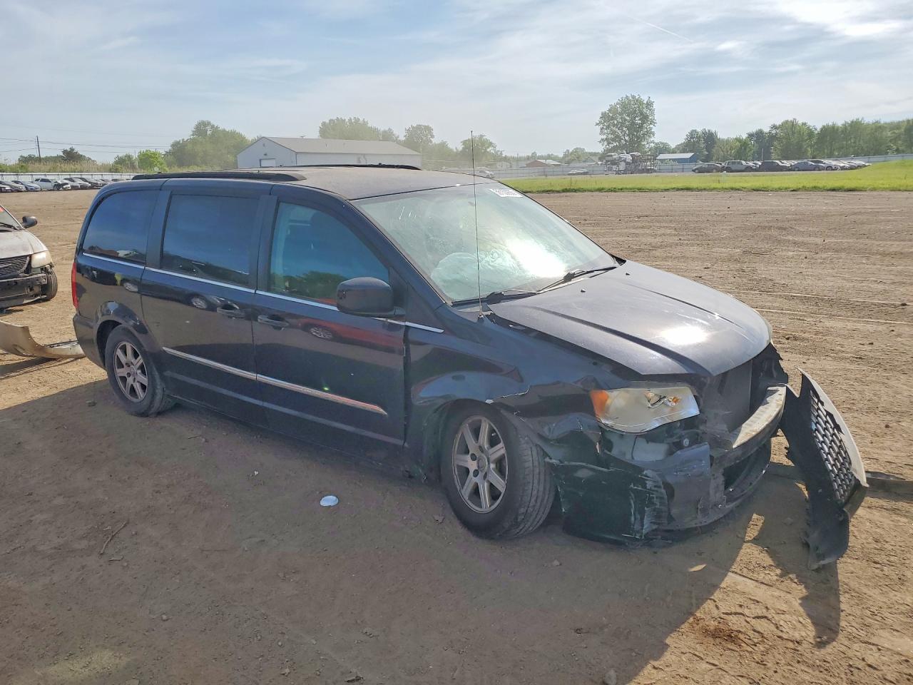 2011 Chrysler Town & Country Touring Blue vin: 2A4RR5DGXBR647235