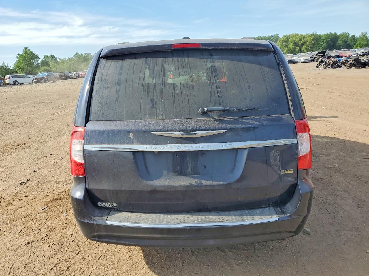 2011 Chrysler Town & Country Touring Blue vin: 2A4RR5DGXBR647235
