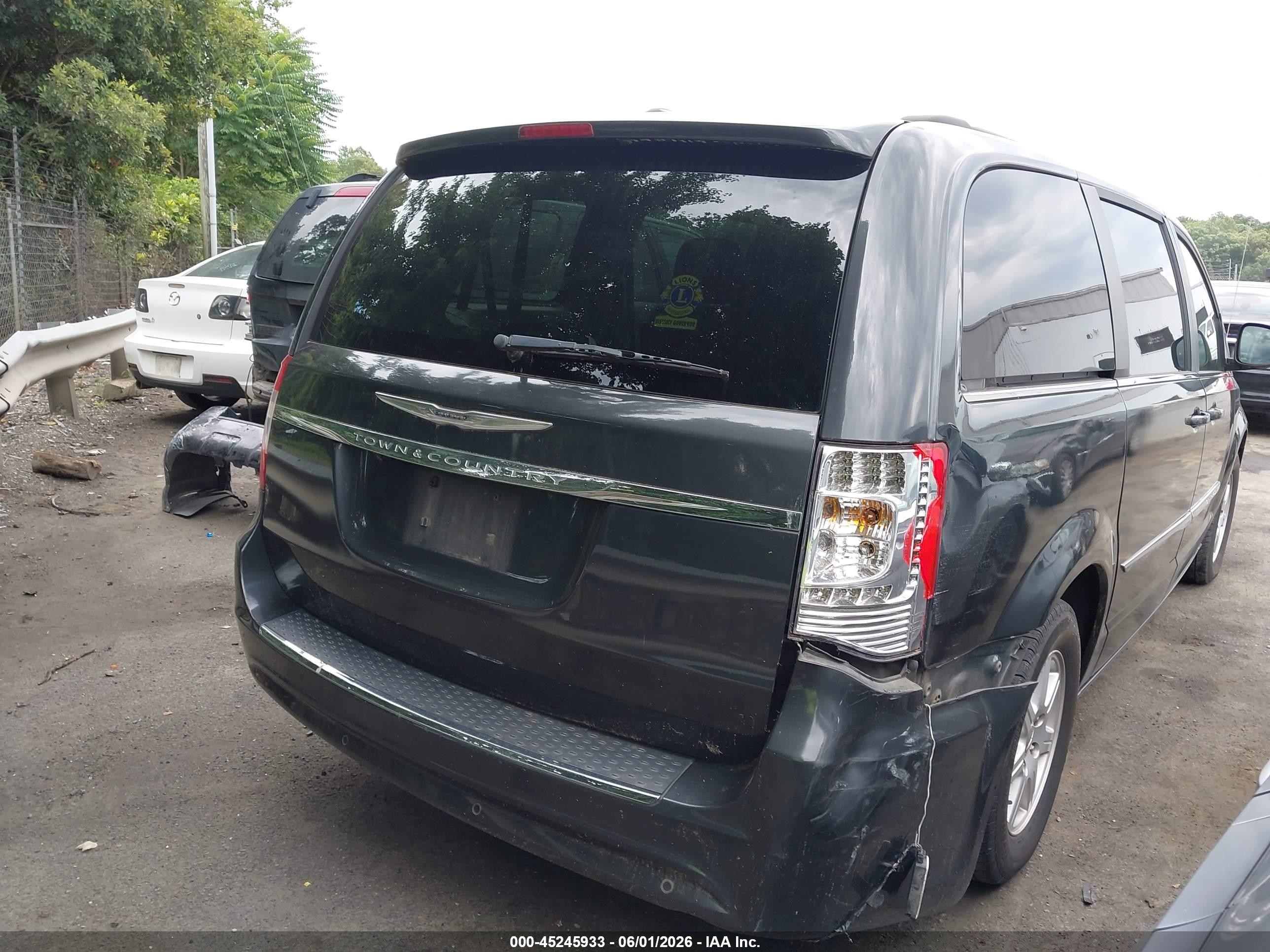 2011 Chrysler Town & Country Touring Black vin: 2A4RR5DGXBR759937