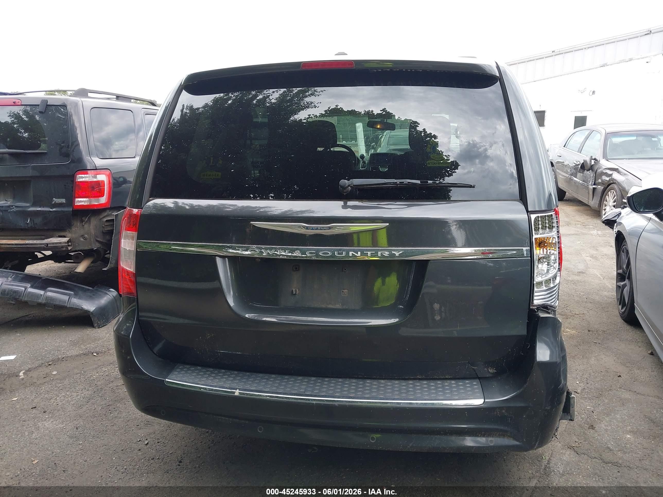 2011 Chrysler Town & Country Touring Black vin: 2A4RR5DGXBR759937