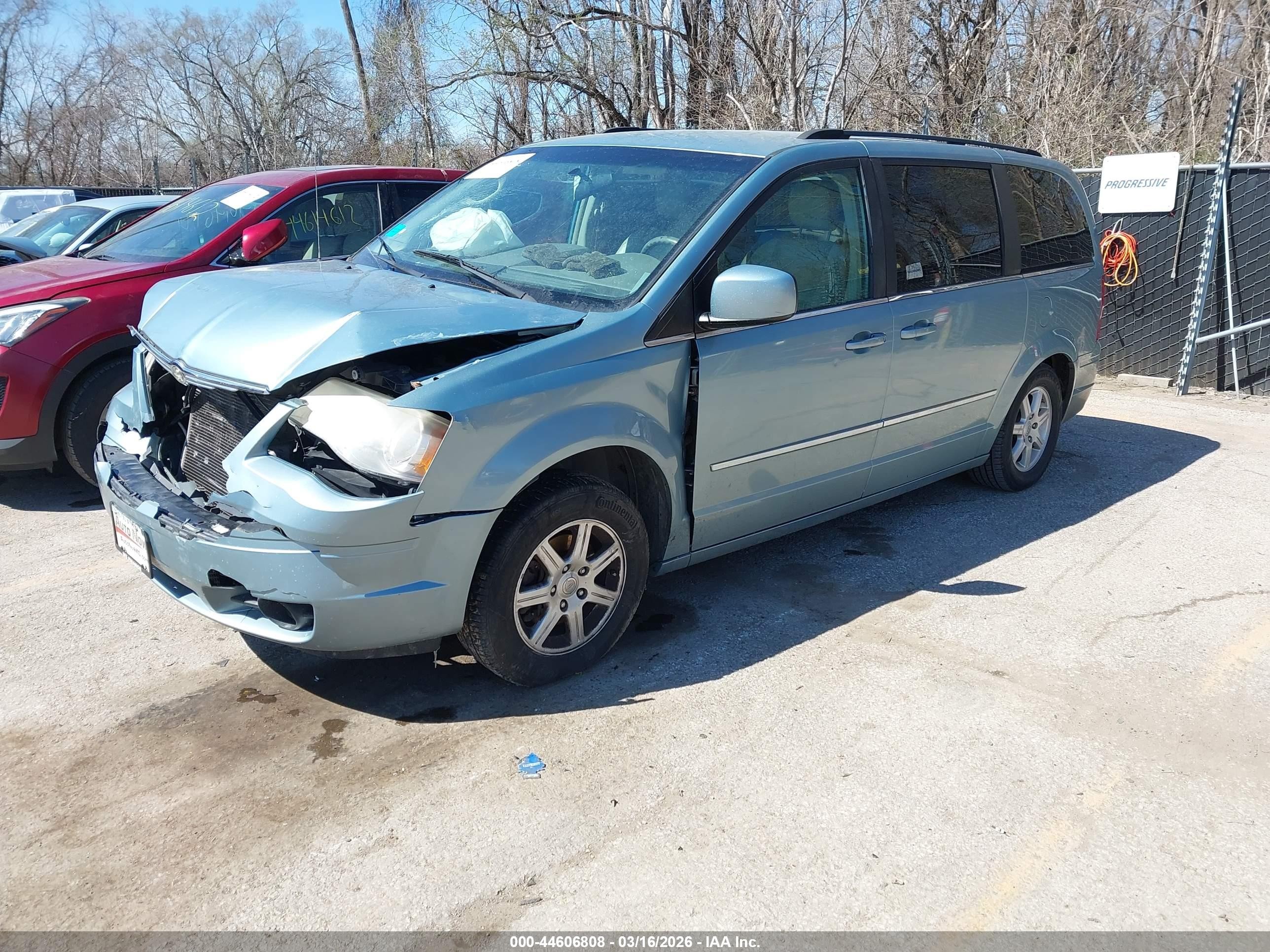 2010 Chrysler Town & Country Touring Light Blue vin: 2A4RR5DX6AR233450
