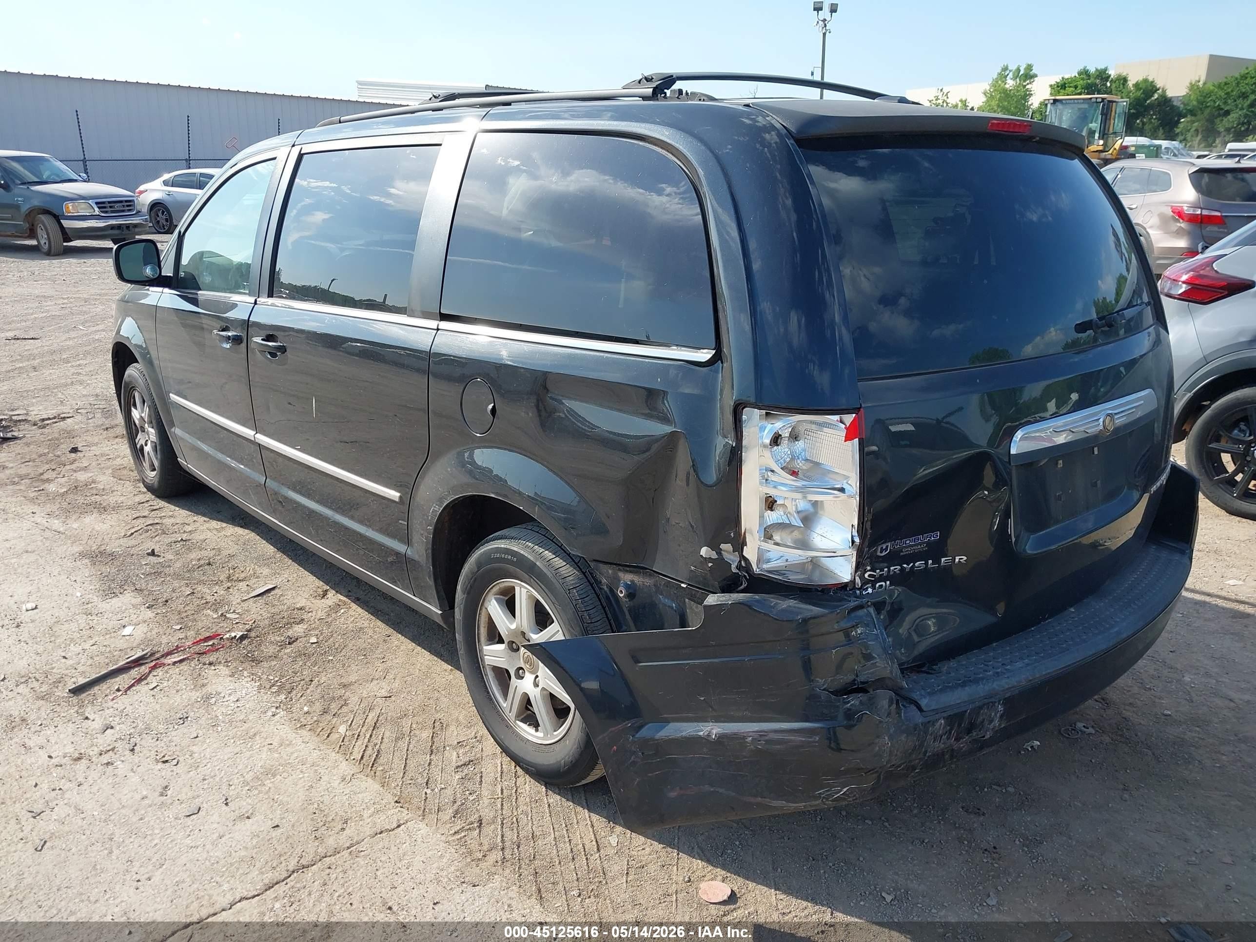 2010 Chrysler Town & Country Touring Black vin: 2A4RR5DX6AR345309