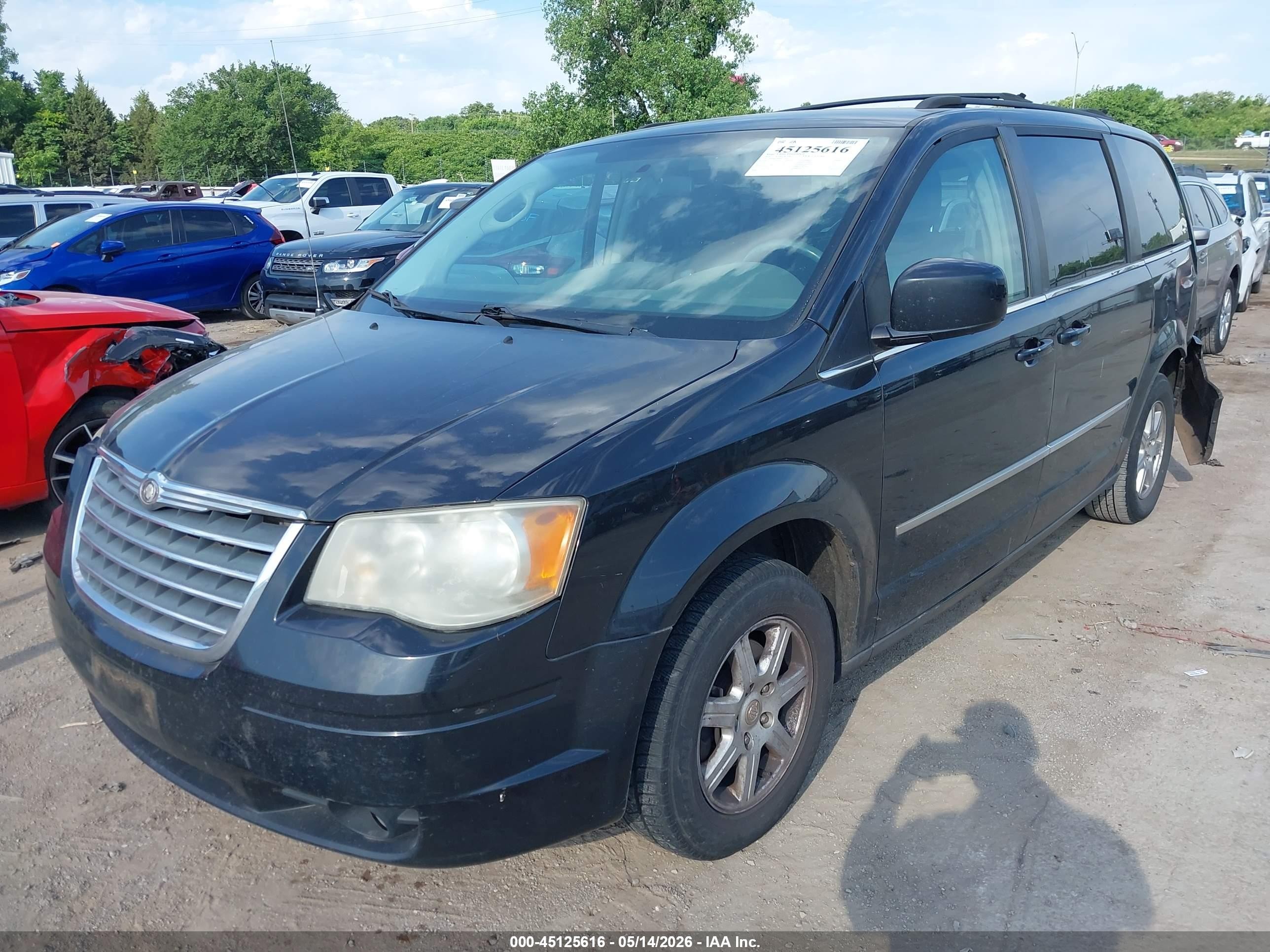 2010 Chrysler Town & Country Touring Black vin: 2A4RR5DX6AR345309