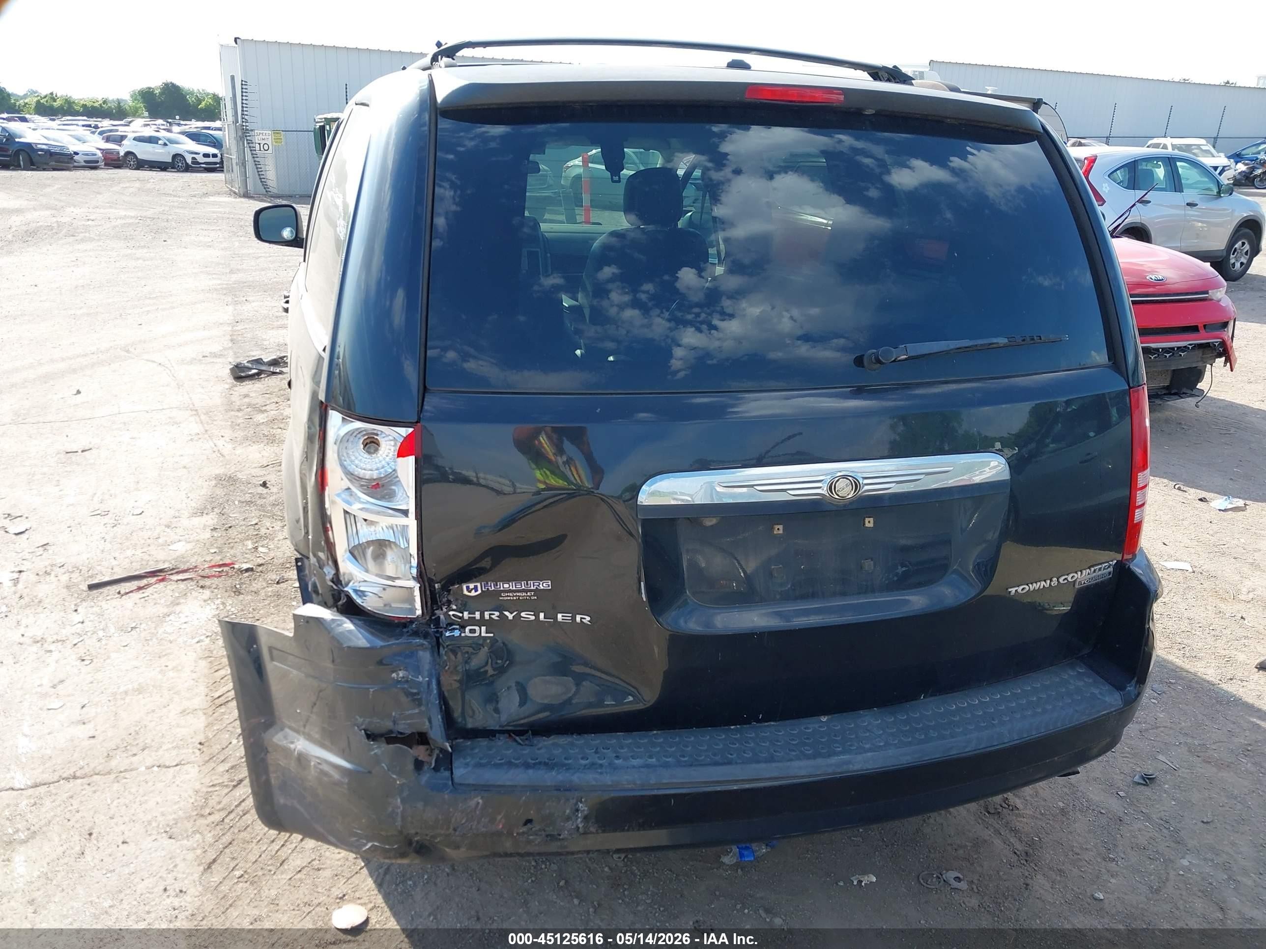 2010 Chrysler Town & Country Touring Black vin: 2A4RR5DX6AR345309
