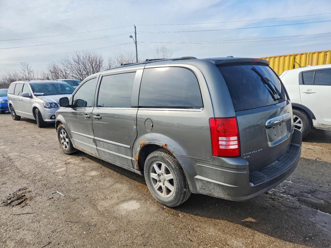 2010 Chrysler Town & Country Touring Gray vin: 2A4RR5DX7AR240438