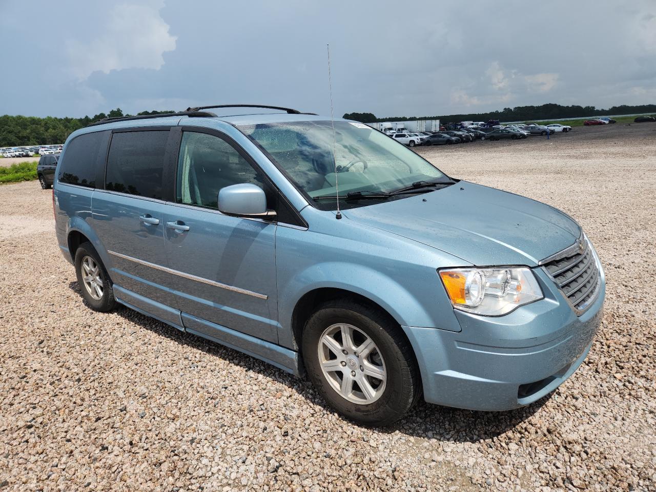 2010 Chrysler Town & Country Touring Blue vin: 2A4RR5DX7AR501146