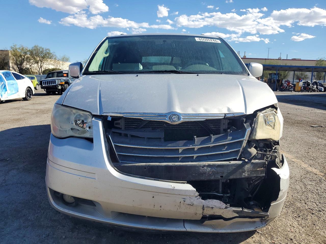 2010 Chrysler Town & Country Touring Silver vin: 2A4RR5DX8AR345540