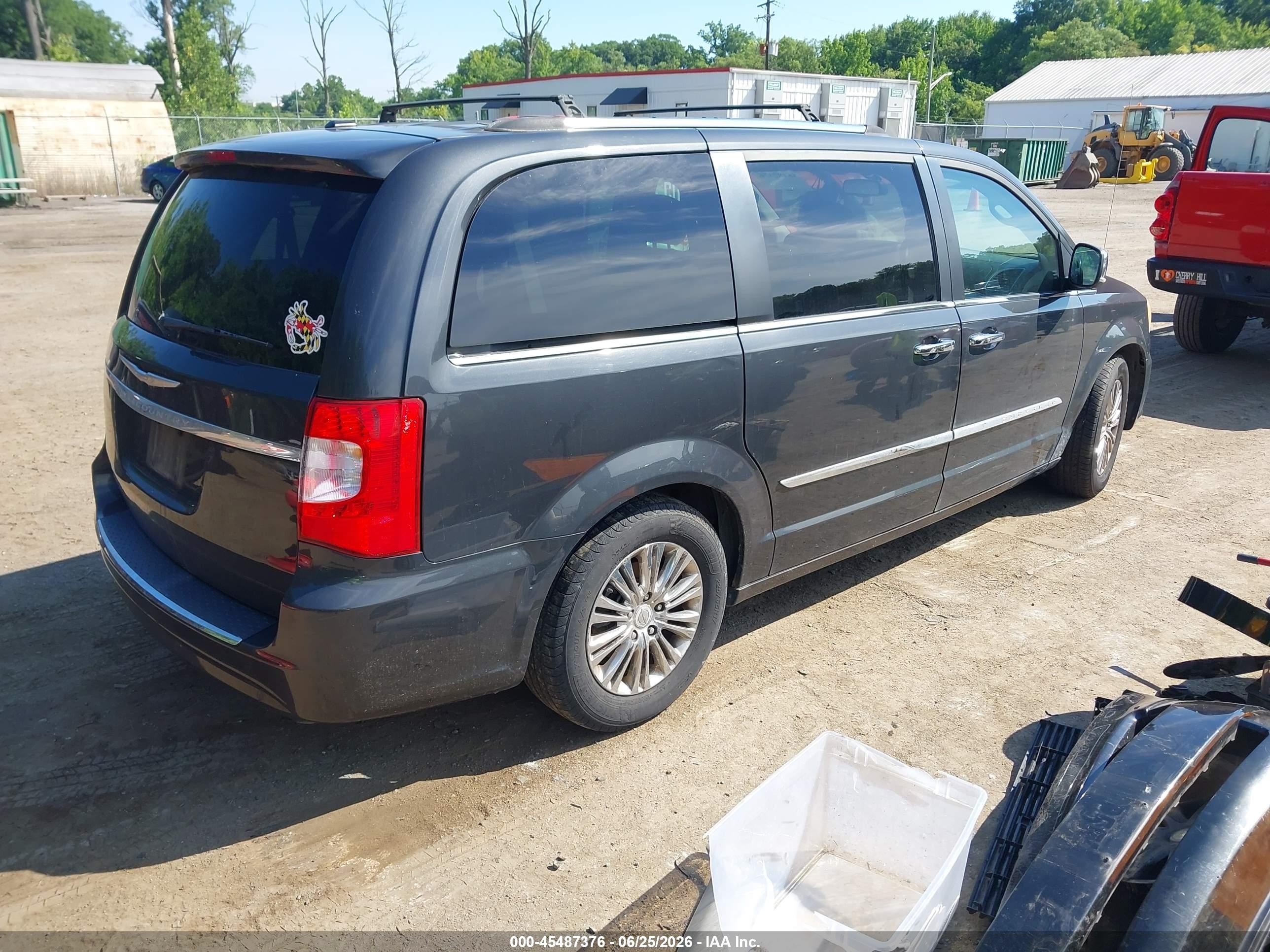2011 Chrysler Town & Country Limited Black vin: 2A4RR6DG1BR667315