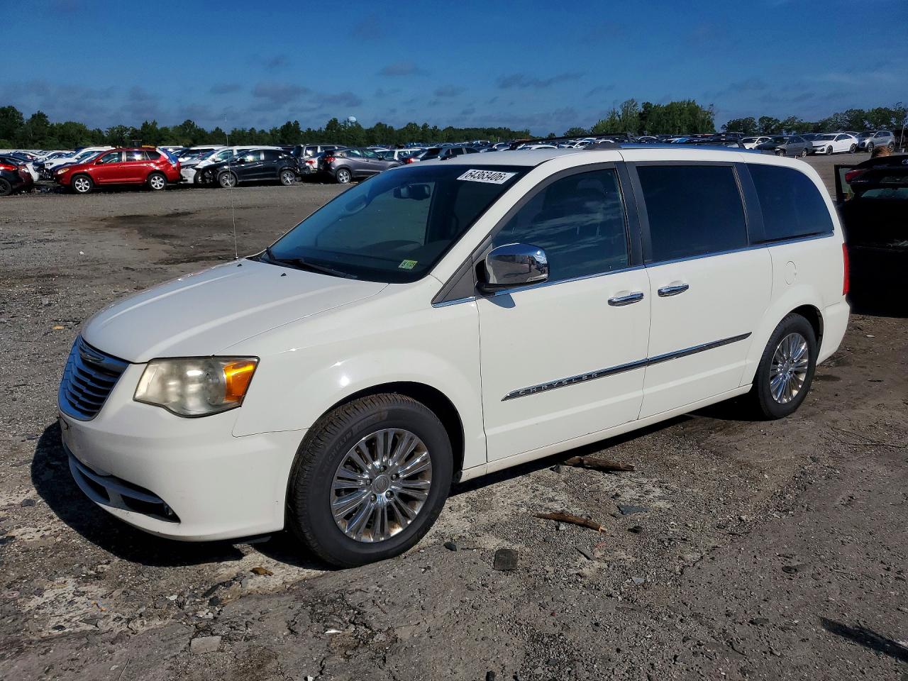 2011 Chrysler Town & Country Limited White vin: 2A4RR6DG4BR745294