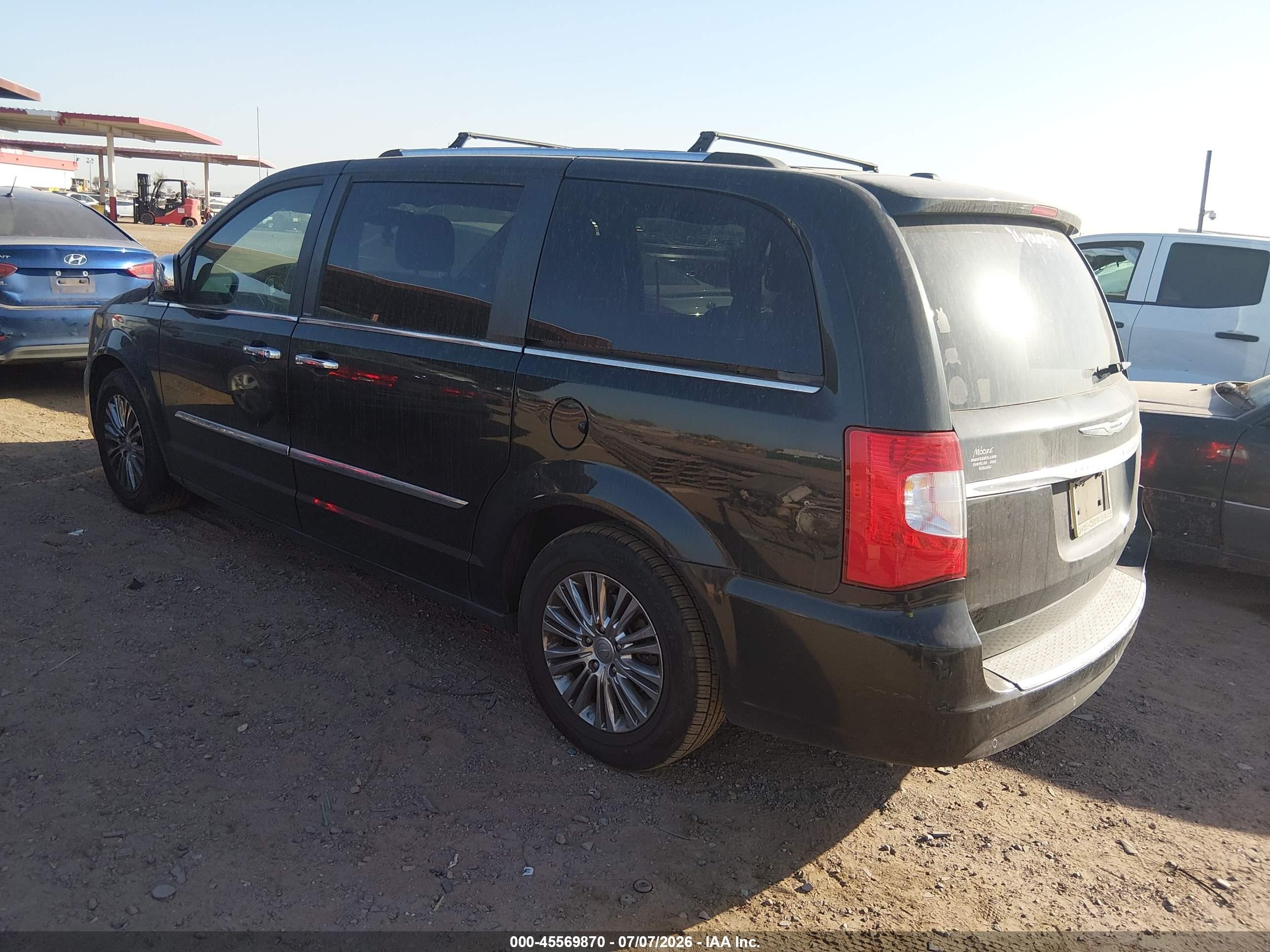 2011 Chrysler Town & Country Limited Black vin: 2A4RR6DG8BR610500