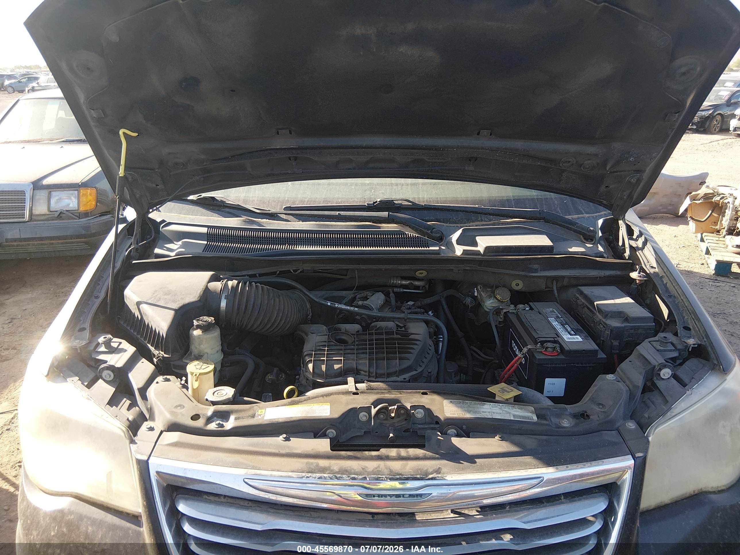 2011 Chrysler Town & Country Limited Black vin: 2A4RR6DG8BR610500