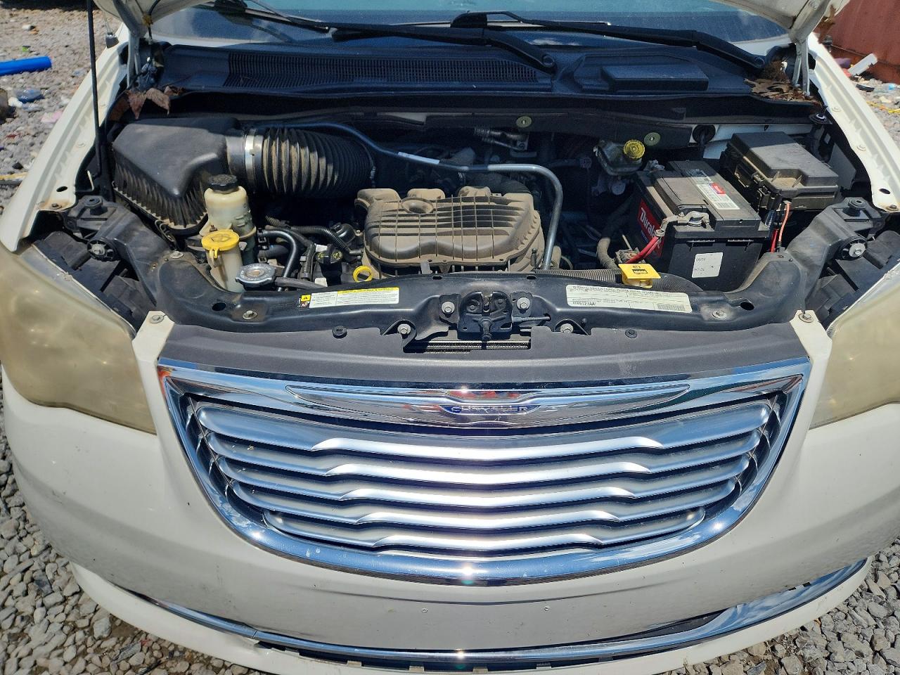 2011 Chrysler Town & Country Limited White vin: 2A4RR6DG9BR500281