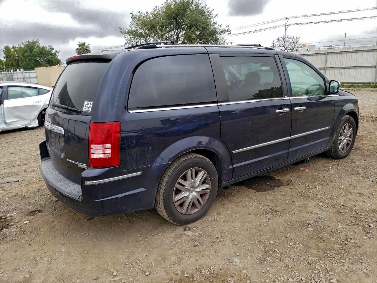 2010 Chrysler Town & Country Limited Black vin: 2A4RR6DX8AR142086