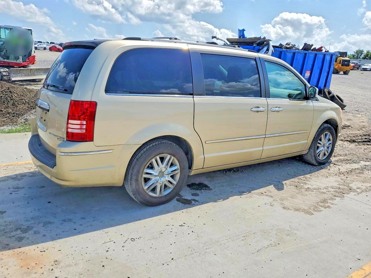 2010 Chrysler Town & Country Limited Gold vin: 2A4RR7DX1AR386460