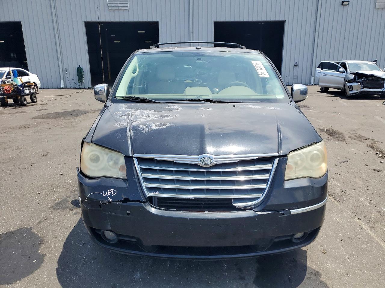 2010 Chrysler Town & Country Limited Black vin: 2A4RR7DX7AR458424