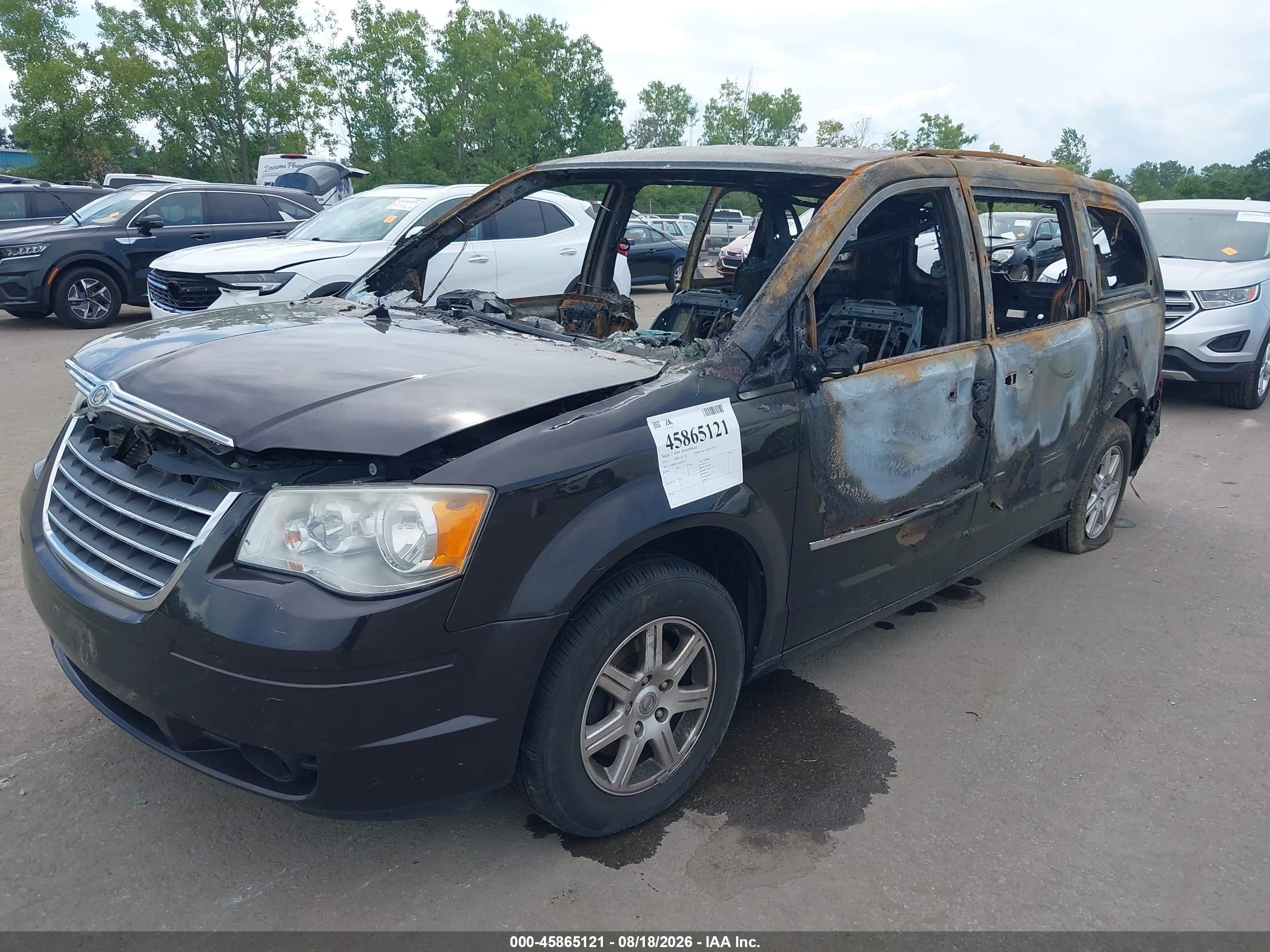 2010 Chrysler Town & Country Touring Plus Black vin: 2A4RR8D11AR493414