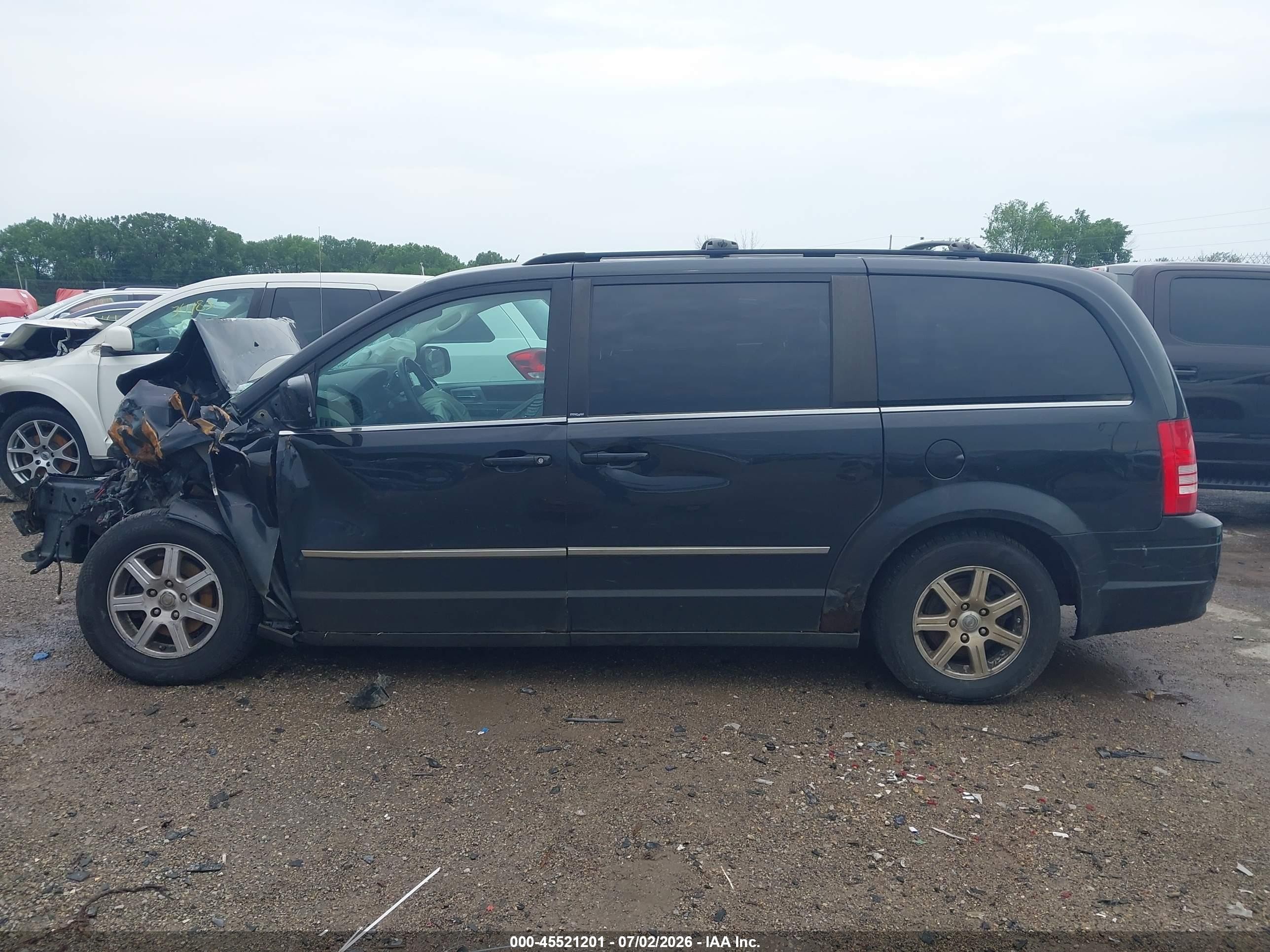 2010 Chrysler Town & Country Touring Plus Black vin: 2A4RR8D14AR496047