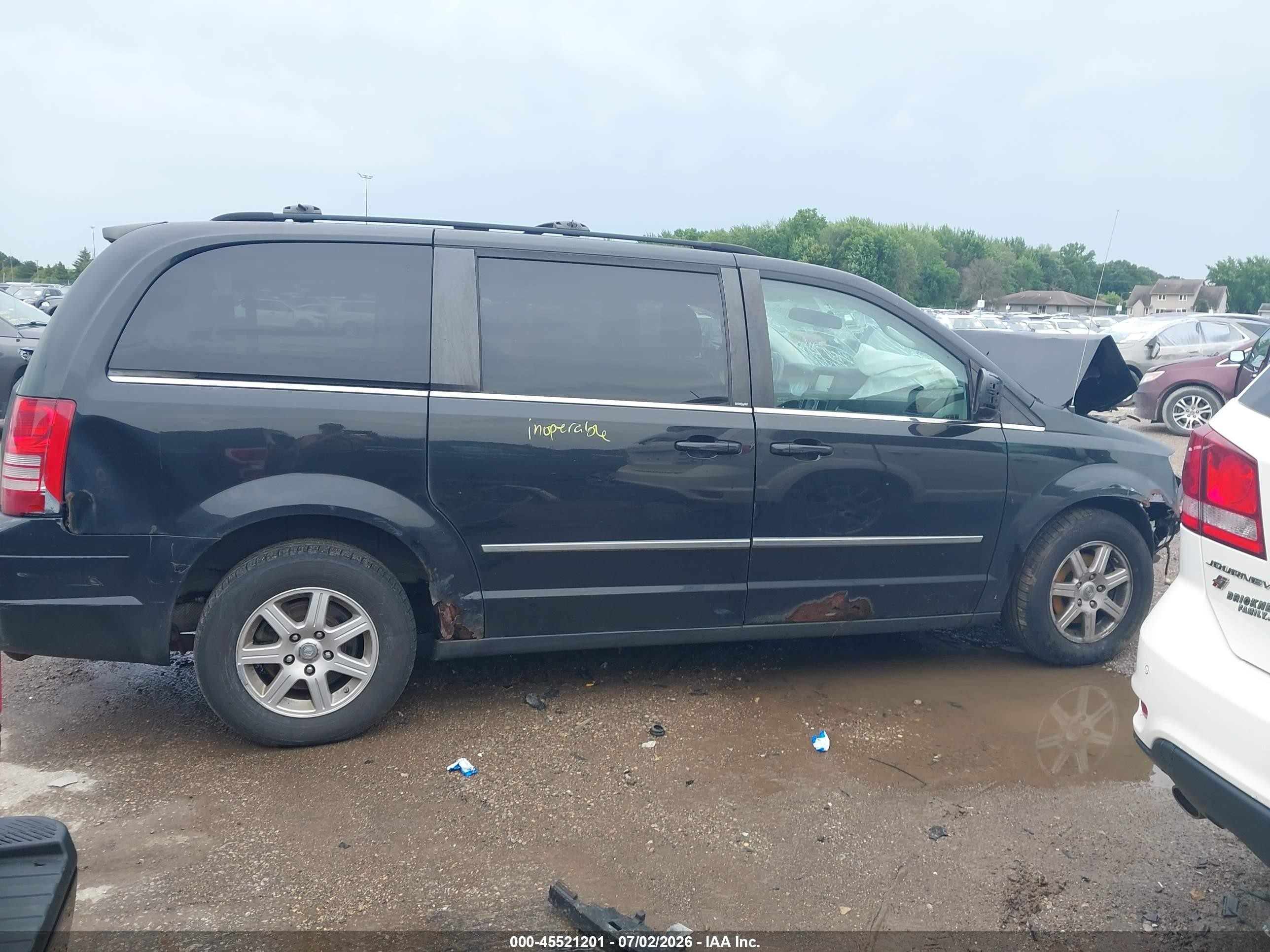 2010 Chrysler Town & Country Touring Plus Black vin: 2A4RR8D14AR496047