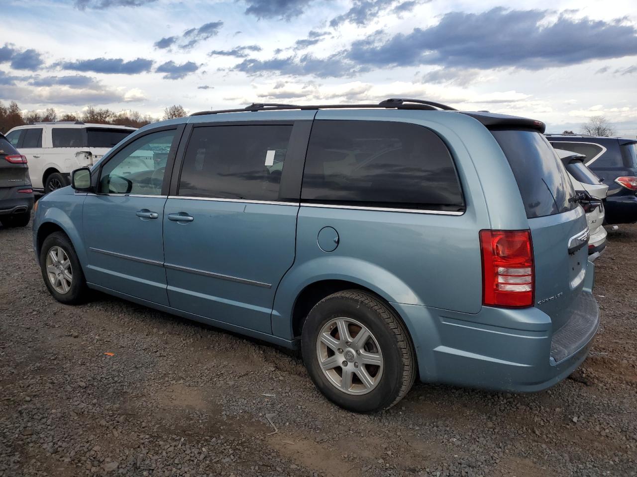 2010 Chrysler Town & Country Touring Plus Синий vin: 2A4RR8D17AR415803