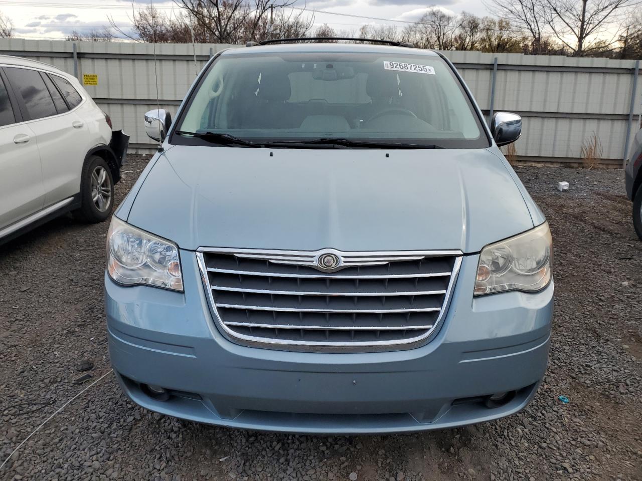 2010 Chrysler Town & Country Touring Plus Синий vin: 2A4RR8D17AR415803